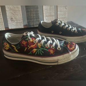 Converse leather embroidered sneakers